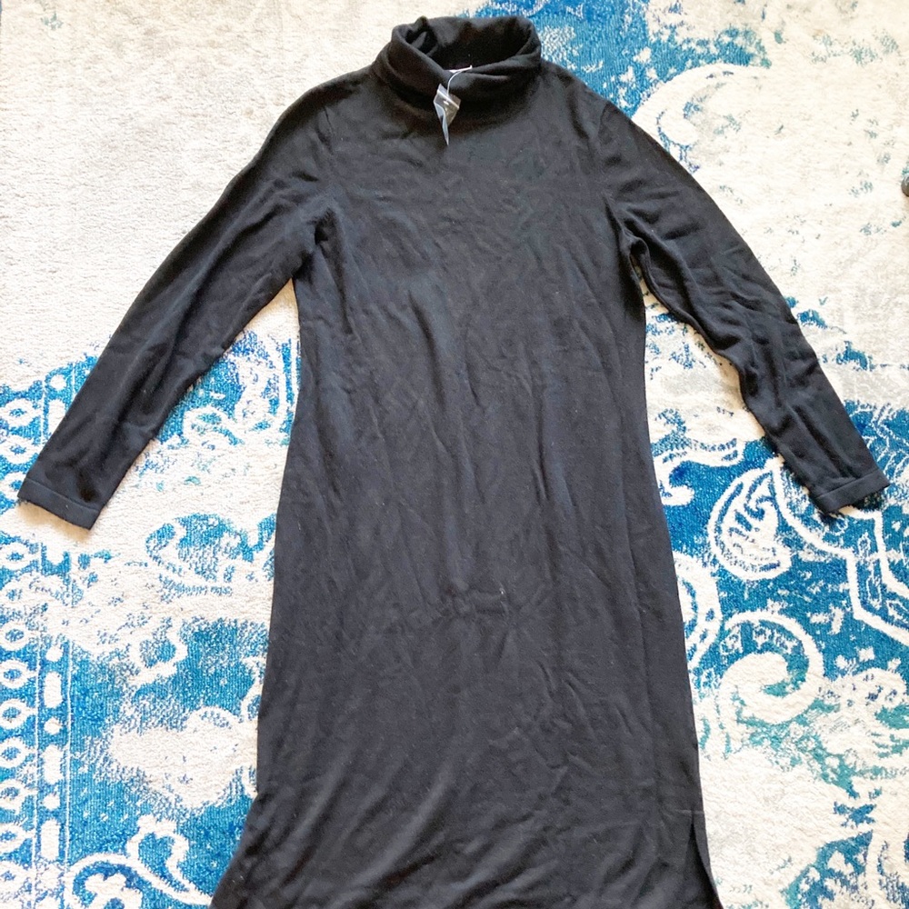 Isaac Mizrahi Turtle neck midi dress small